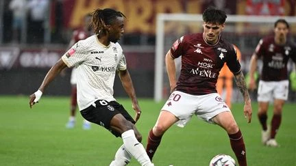 Barrage Ligue 1/Ligue 2 : Metz et Reims dos à dos après le match aller, tout se jouera au retour