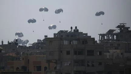 Largage d'aide humanitaire sur Gaza par la France : 