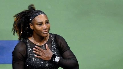 Quatre ans après son dernier match, l'ancienne n°1 mondiale Serena Williams annonce son retour à la compétition pour jouer le tournoi du Queen's en double