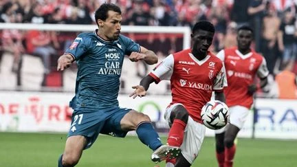Barrage Ligue 1/Ligue 2 : le FC Metz punit le Stade de Reims et retrouve l'élite, un an après avoir été relégué