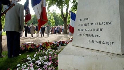 La famille de Gaulle remet le manuscrit de l'appel du 18 juin à l'État :  