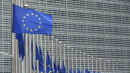 Droits de douane américains : l'Europe cherche sa riposte