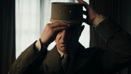 De Gaulle arrive sur grand écran : pourquoi le héros du 18 juin a-t-il été si rarement incarné au cinéma ?