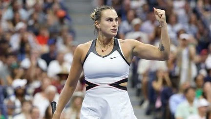 US Open : la n°1 mondiale Aryna Sabalenka conserve son titre après sa victoire en finale face à Amanda Anisimova
