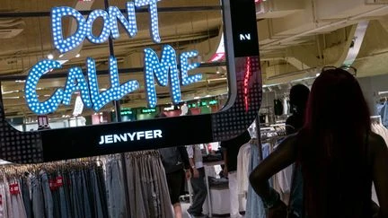 Jennyfer, La Halle, Caroll, Sarenza, Quiksilver… L'appétit sans bornes du groupe Beaumanoir dans un marché du vêtement en pleine crise