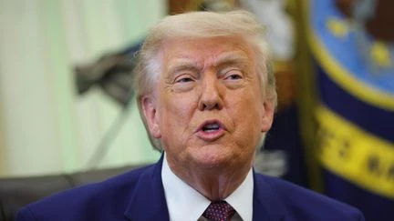Les députés américains approuvent un texte ordonnant la fin de la guerre contre l'Iran, un vote symbolique en raison du droit de veto de Donald Trump