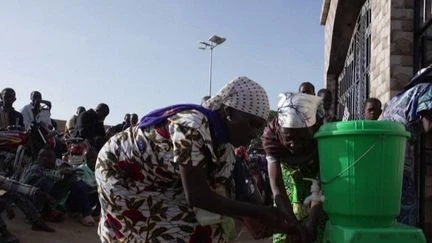 Ebola : plus de 200 morts en République démocratique du Congo, dix pays à risque