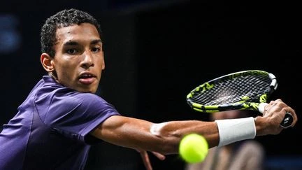 Masters 1000 de Paris : le Canadien Felix Auger-Aliassime écarte Alexander Bublik et attend Jannik Sinner ou Alexander Zverev en finale