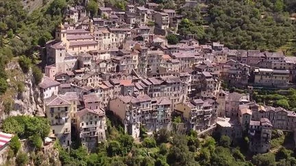 Alpes-Maritimes : Saorge, le village à flanc de falaise