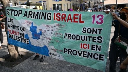 Une plainte pour complicité de crimes de guerre, de génocide et contre l'humanité vise la société française Eurolinks, soupçonnée de livrer des pièces de mitrailleuses à Israël