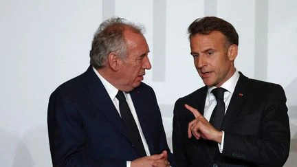 Budget 2026 : pourquoi est-il si compliqué politiquement de taxer davantage les plus riches, même si l'idée fait son chemin ?