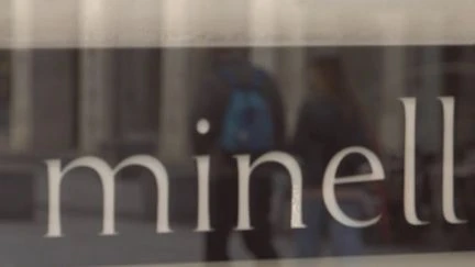 L'enseigne française de chaussures Minelli ferme à son tour