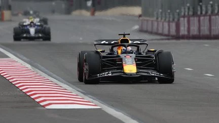 F1 : Max Verstappen décroche une deuxième victoire consécutive au GP d'Azerbaïdjan, le leader du championnat Oscar Piastri perd gros