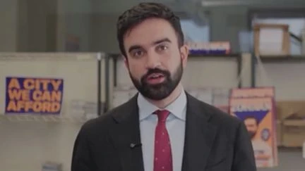 États-Unis : le candidat démocrate à la mairie de New York critiqué pour ses prises de position sur la guerre à Gaza