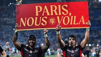 Top 14 : disparition tragique, blessure de Dupont, jeu moins séduisant... Toulouse a tenu son rang jusqu'à la finale malgré une saison de secousses