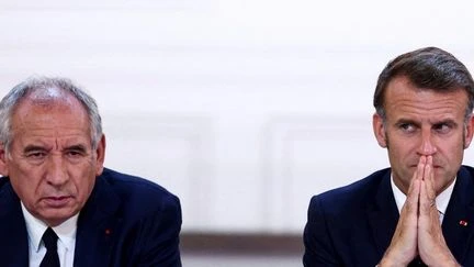 Vote de confiance : malgré le casse-tête politique, Emmanuel Macron veut 