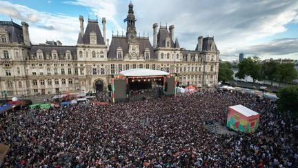 Fnac Live Paris 2025 : le retour des concerts gratuits au cœur de la capitale, entre artistes confirmés et talents prometteurs