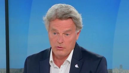 Fabien Roussel sur l’influence du milliardaire Pierre-Édouard Stérin : “Lui il arrive pour mettre de l’huile sur le feu et faire la promotion du Christ”