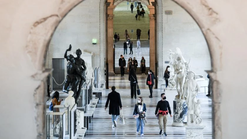 Culture : une exposition d’œuvres d'art volées au musée du Louvre
