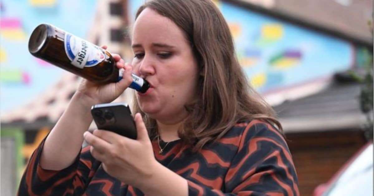 Ricarda Lang geht mit Bier-Bild viral und macht sich über CDU lustig