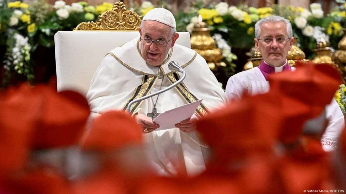 Katholische Kirche: Der Papst und Kardinäle aus aller Welt