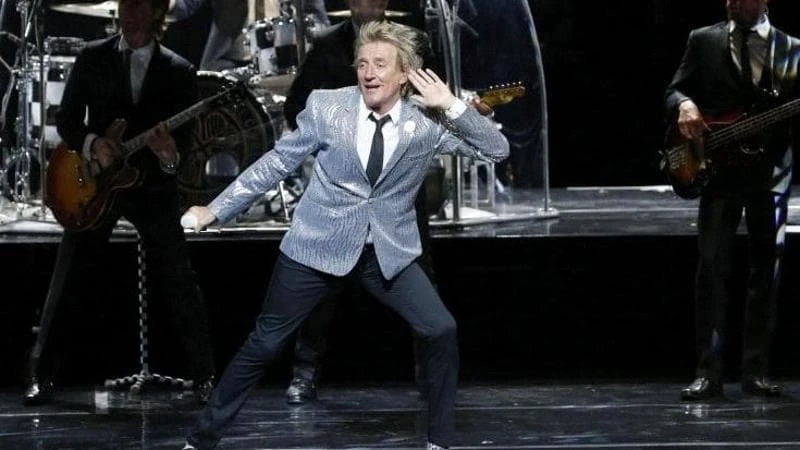 Cosa fare a Milano oggi 10 maggio: Rod Stewart al Forum e festival del Social Walking al Parco Nord