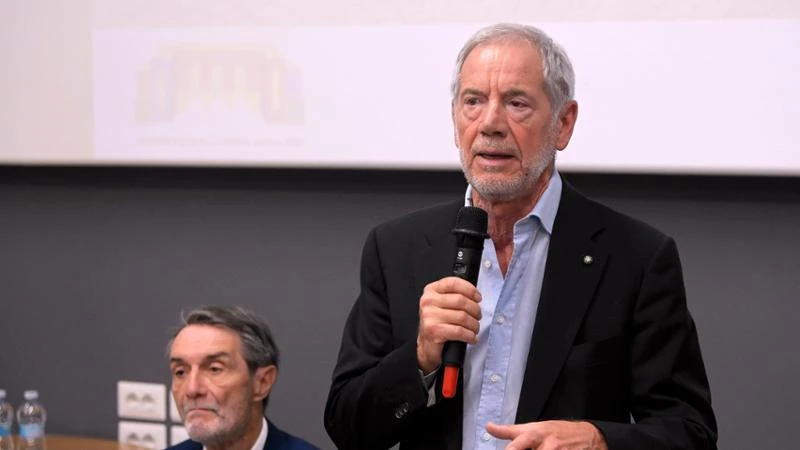 Figuraccia Cinque Stelle, link a “falsi” articoli inseriti nell’interrogazione a Bertolaso