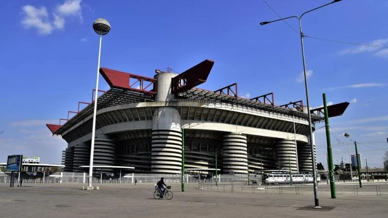 Scaduto il bando per l’acquisto di San Siro: nessuna offerta, ora trattativa privata con i club