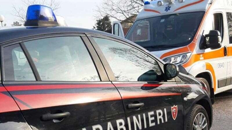 Cammina per 20 km da Lecco ad Asso in piena notte: 38enne soccorsa dai carabinieri