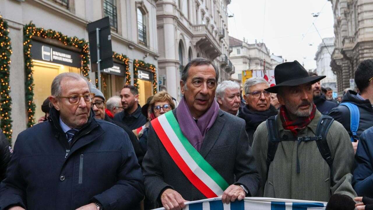 L’anniversario di piazza Fontana, Sala: “Viva l’Italia antifascista. Continuiamo a combattere perché giustizia sia fatta”