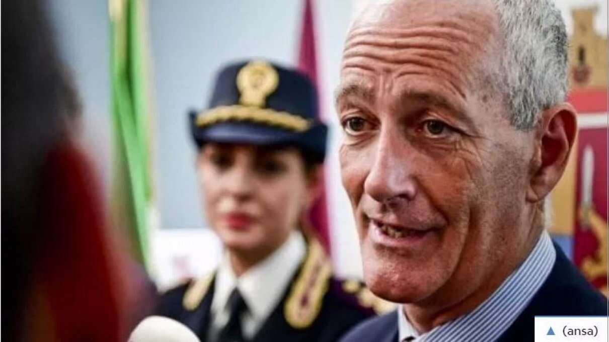 Milano, Gabrielli, ex capo della Polizia e degli 007, delegato alla sicurezza: “'Non siamo a Gotham City”. Sala: “Stufo di passare per uno che non si occupa di questo tema”