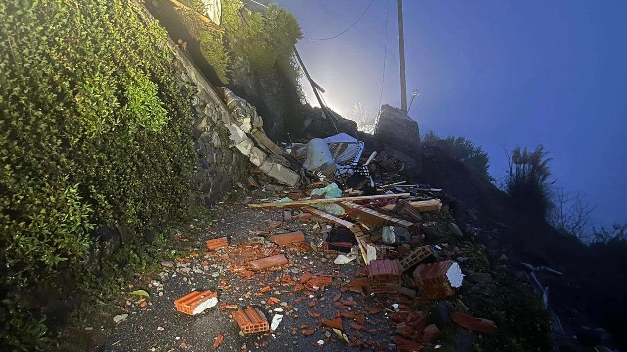 Ondata di maltempo: frana nel Bresciano, colture a rischio per il gelo e allerta vento a Milano