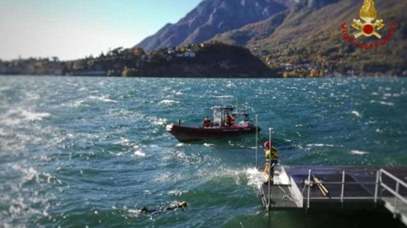 Morto in ospedale il tredicenne caduto nelle acque del lago di Como mentre giocava con gli amici