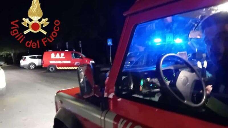 Precipita in una scarpata per 80 metri dopo una cena con gli amici: morto un 43enne