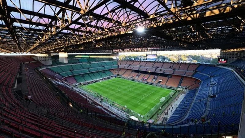 Vaccino per l’influenza, a Milano si fa a bordo campo: open day allo stadio San Siro
