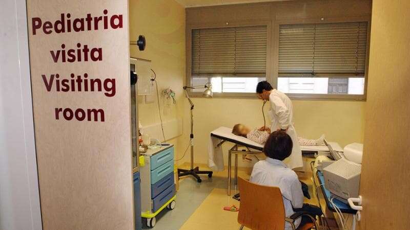 In Lombardia solo 24 pediatri si candidano a sostituire i “gettonisti” negli ospedali regionali