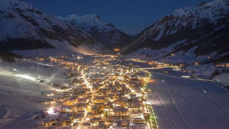 Il vento gelido da Nord fa crollare le temperature in Valtellina, Livigno da +17 a -9 in pochi giorni