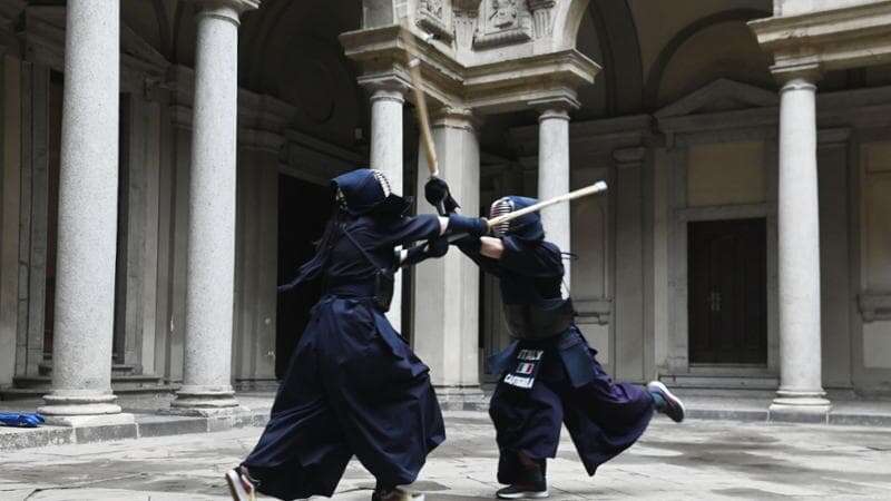 A Milano i mondiali di kendo, l’arte marziale giapponese con le spade di bambù che praticavano anche i samurai