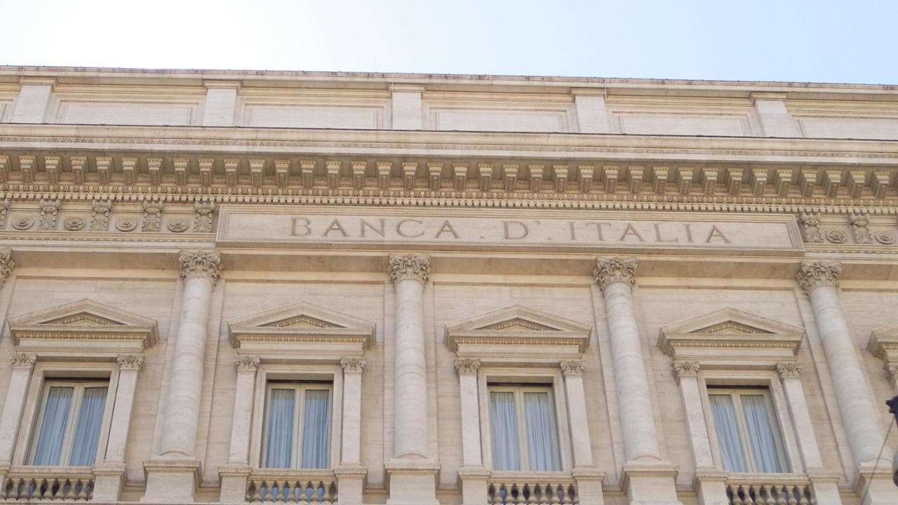 Banca d’Italia, rallenta la crescita dell’economia lombarda. Le tre sfide da vincere per il futuro: svolta green, sviluppo tecnologico e crisi demografica