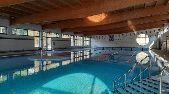 Chiude la piscina comunale di San Pellegrino Terme: 