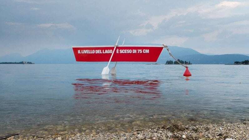 Barca 'sospesa' sul Garda, Lombardia diffida la EOn, azienda tedesca. Mazzali: “Finto ambientalismo a danni dei laghi italiani