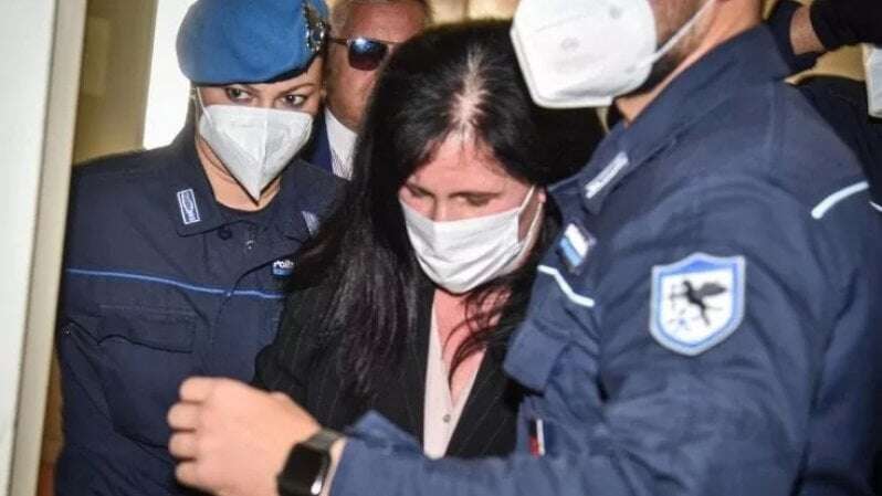 Alessia Pifferi a processo il 27 marzo, il pm di Milano contesta l'aggravante della premeditazione: rischia l'ergastolo