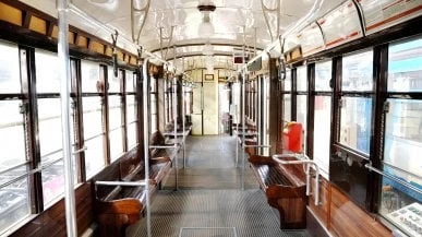 Dal 13 aprile su bus, tram e filobus Atm pagamenti contactless per biglietti