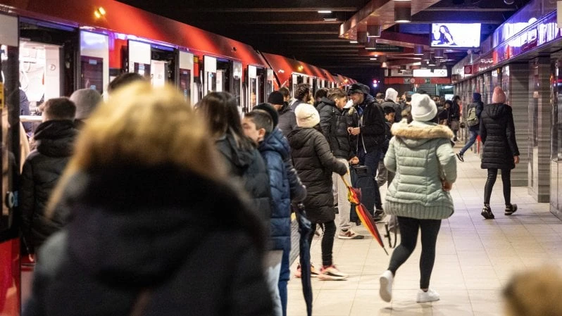 Video delle borseggiatrici in metrò a Milano, la consigliera Romano: 