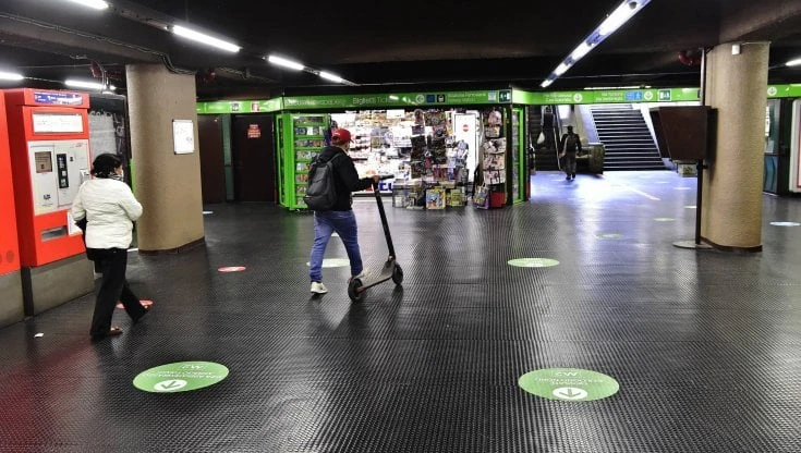 Guasto sulla M2, rallentamenti e disagi per i treni della metropolitana Verde