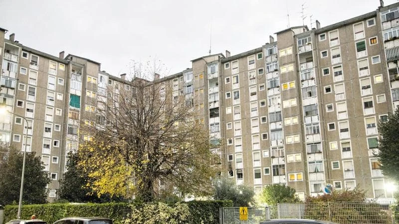 Morta ai domiciliari Katia “la Nera” Adragna, al vertice del clan della Nuova Barona