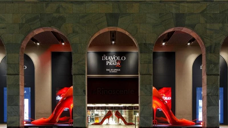 Il diavolo veste Prada 2: alla Rinascente ci si può sedere alla scrivania di Miranda Priestly