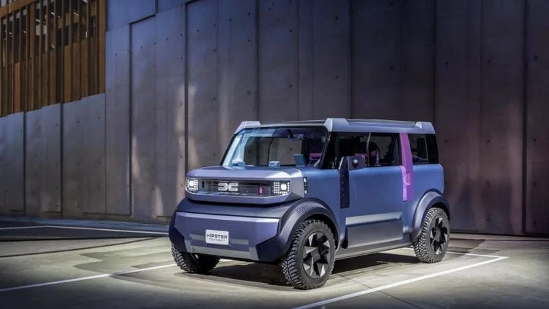 Dacia ritocca la gamma e presenta il concept Hipster. Adt: “La missione è crescere”