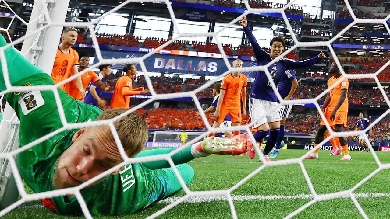 Olanda sempre in fuga, ma il Giappone è irriducibile: finisce 2-2