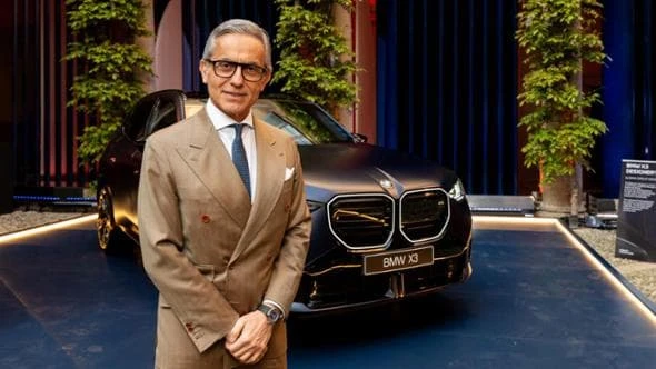Di Silvestre: “L’auto resta un simbolo di libertà, per questo Bmw ha scelto l’apertura tecnologica”